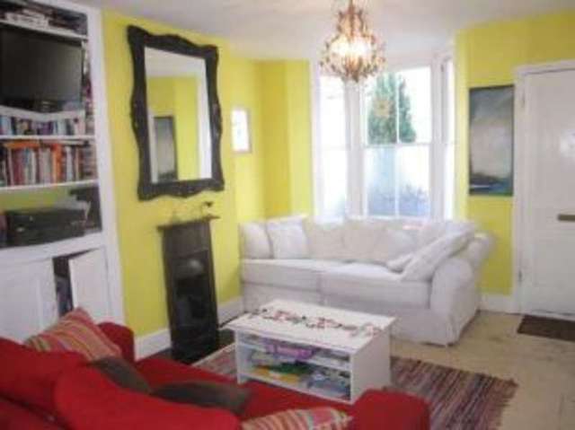 Image of 4 Bedroom Terraced for sale at Canterbury Kent Canterbury, CT1 2BZ