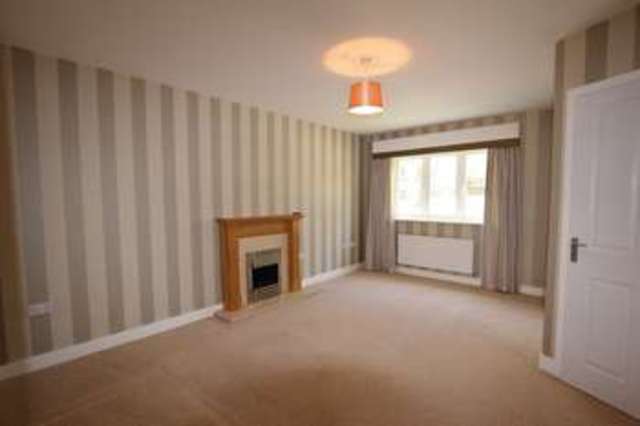  Image of 3 Bedroom Semi-Detached to rent at Preston Lane Lyneham Chippenham, SN15 4AR