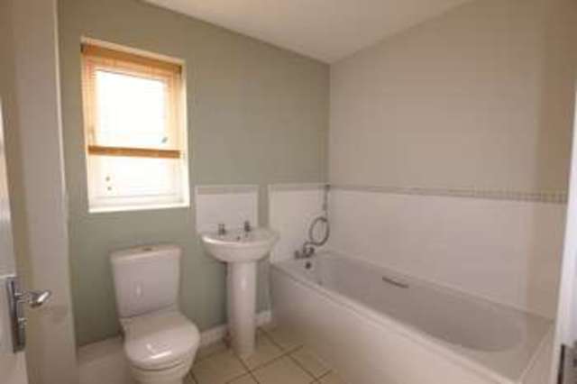  Image of 3 Bedroom Semi-Detached to rent at Preston Lane Lyneham Chippenham, SN15 4AR