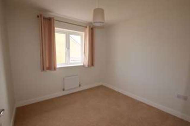  Image of 3 Bedroom Semi-Detached to rent at Preston Lane Lyneham Chippenham, SN15 4AR