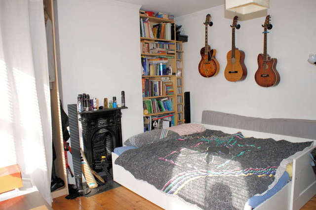  Image of 3 Bedroom Cottage for sale at Pye Corner Hambrook Bristol, BS16 1SH