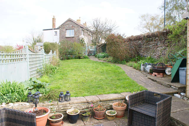  Image of 3 Bedroom Cottage for sale at Pye Corner Hambrook Bristol, BS16 1SH