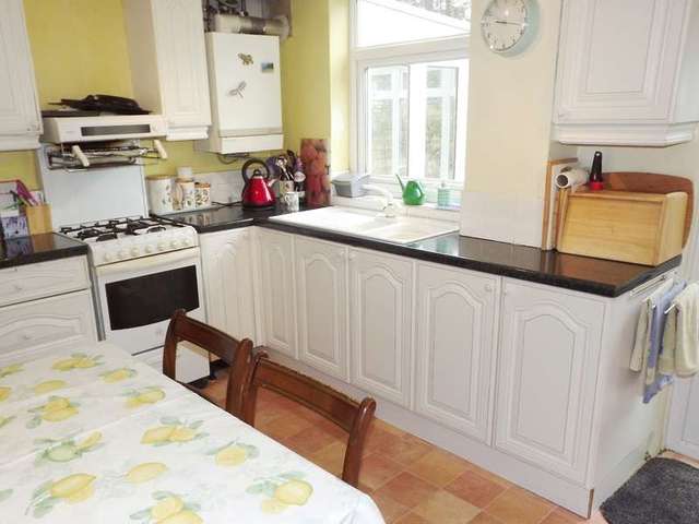  Image of 5 Bedroom Semi-Detached for sale at Tolworth Surrey Tolworth, KT6 7NP