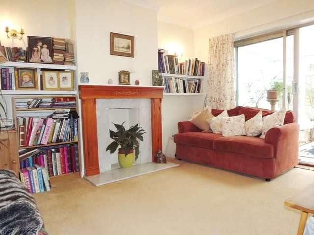  Image of 5 Bedroom Semi-Detached for sale at Tolworth Surrey Tolworth, KT6 7NP