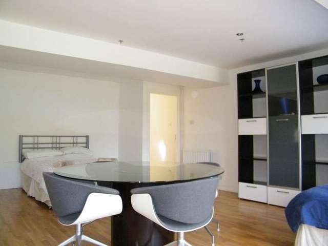  Image of 4 Bedroom Detached for sale at Redcliffe  Wareham, BH20 5BE