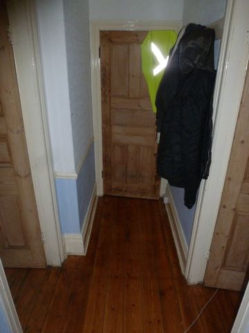  Image of 3 Bedroom Flat to rent at Sackville Road Array Byker, NE6 5TA