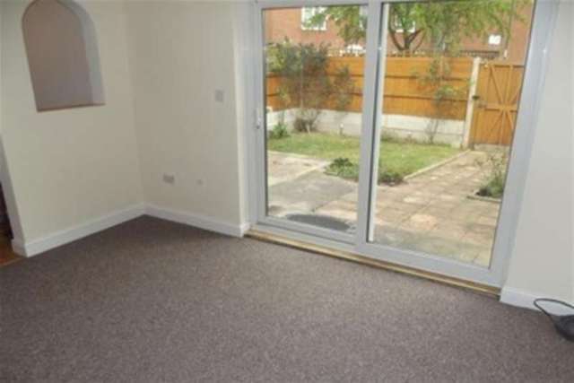  Image of 1 Bedroom Flat to rent at Nottingham, NG2 2NP