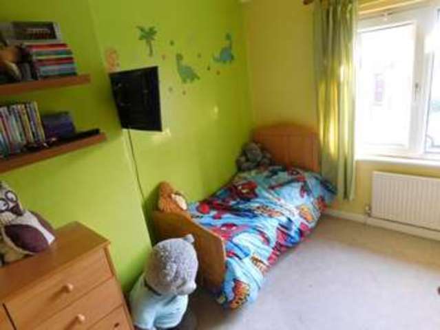  Image of 2 Bedroom Terraced for sale at Bradford West Yorkshire Bradford, BD5 9PT