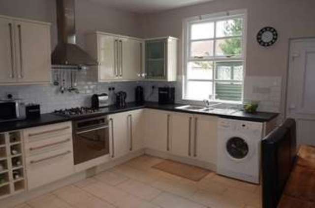  Image of 2 Bedroom Terraced to rent at School Street Golborne Golborne, WA3 3BD