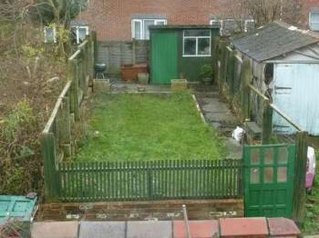  Image of 2 Bedroom Terraced to rent at School Street Golborne Golborne, WA3 3BD