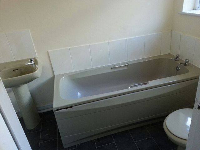  Image of 2 Bedroom Property to rent at South View  Shildon, DL4 2DL