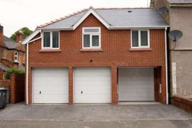  Image of 1 Bedroom Flat to rent at Spring Road  Wrexham, LL11 2LU
