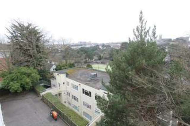  Image of 1 Bedroom Flat to rent at St Stephens Road  Bournemouth, BH2 6JU