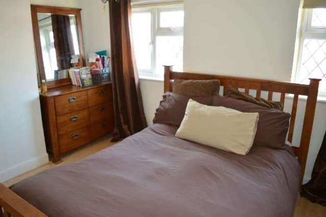  Image of 3 Bedroom Terraced for sale at Stokesby Road  Chessington, KT9 2DU