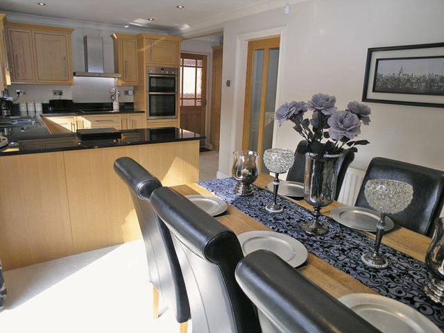 Image of 4 Bedroom Detached for sale at Oxford Drive Off Pargeter Street Stourbridge, DY8 1BP