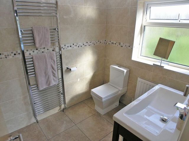  Image of 4 Bedroom Detached for sale at Oxford Drive Off Pargeter Street Stourbridge, DY8 1BP