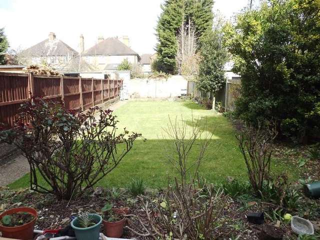  Image of 3 Bedroom Semi-Detached for sale at Surbiton Tolworth Surrey, KT6 7LF