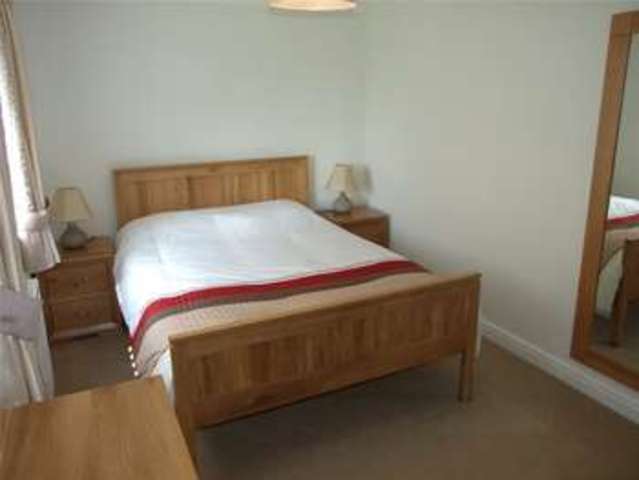  Image of 2 Bedroom Semi-Detached to rent at Tilehurst Reading Tilehurst, RG30 4HY