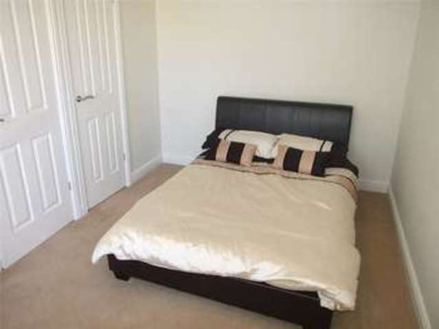  Image of 2 Bedroom Semi-Detached to rent at Tilehurst Reading Tilehurst, RG30 4HY