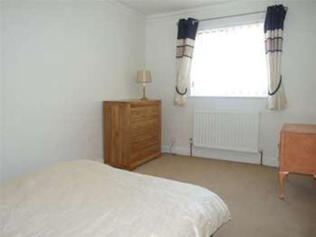  Image of 2 Bedroom Semi-Detached to rent at Tilehurst Reading Tilehurst, RG30 4HY