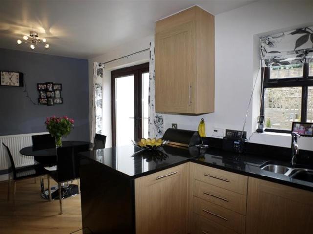  Image of 3 Bedroom Terraced for sale at Bramley Leeds Pudsey, LS13 4UW