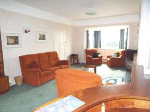  Image of 4 Bedroom Detached for sale at Teignmouth Devon Teignmouth, TQ14 8UP
