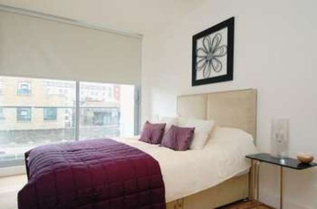  Image of 2 Bedroom Flat to rent at Dereham Place  London, EC2A 3HJ