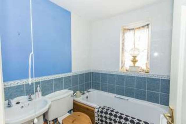  Image of 3 Bedroom Detached for sale at Treguddock Drive  Wadebridge, PL27 6BQ