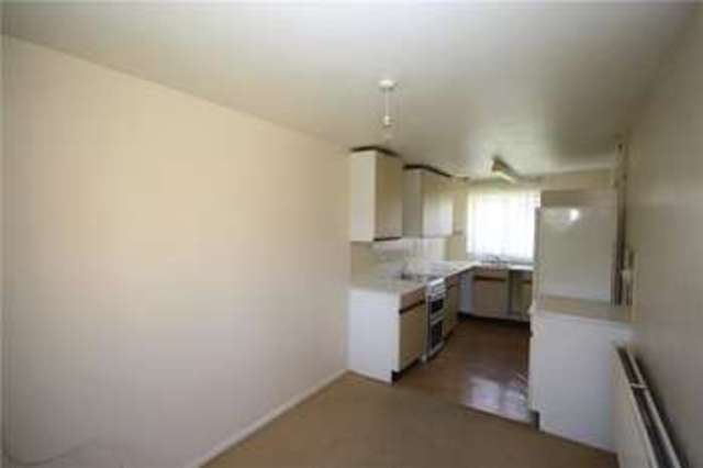  Image of 2 Bedroom Detached for sale at Stanmore Middx Stanmore, HA7 3SS