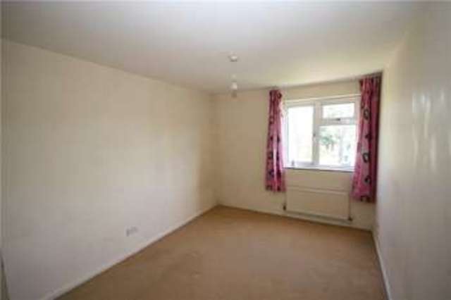  Image of 2 Bedroom Detached for sale at Stanmore Middx Stanmore, HA7 3SS