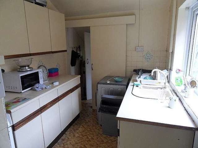  Image of 2 Bedroom Property for sale at WARWICK ROAD TYSELEY BIRMINGHAM, B11 2HR