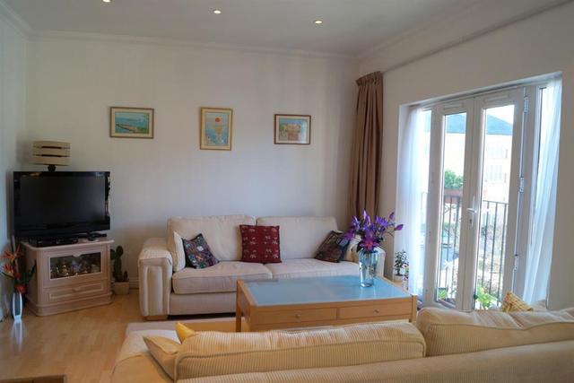  Image of 2 Bedroom Flat for sale at Isleworth Middlesex Isleworth, TW7 6TH