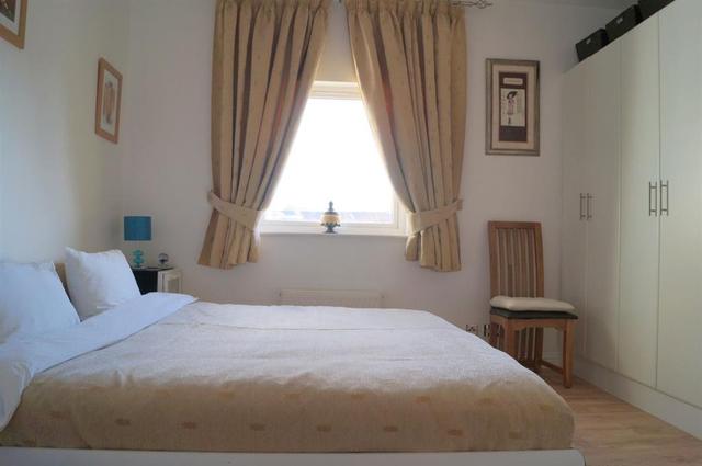  Image of 2 Bedroom Flat for sale at Isleworth Middlesex Isleworth, TW7 6TH