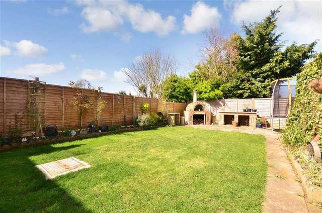  Image of 3 Bedroom Semi-Detached for sale at Newport Isle of Wight Newport, PO30 1RF