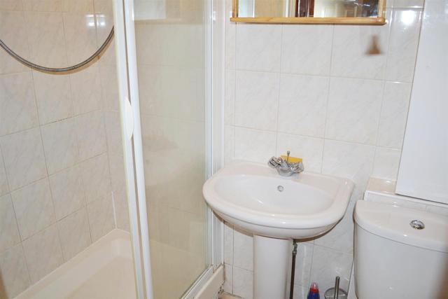  Image of Property to rent at North Finchley, N12 0RJ