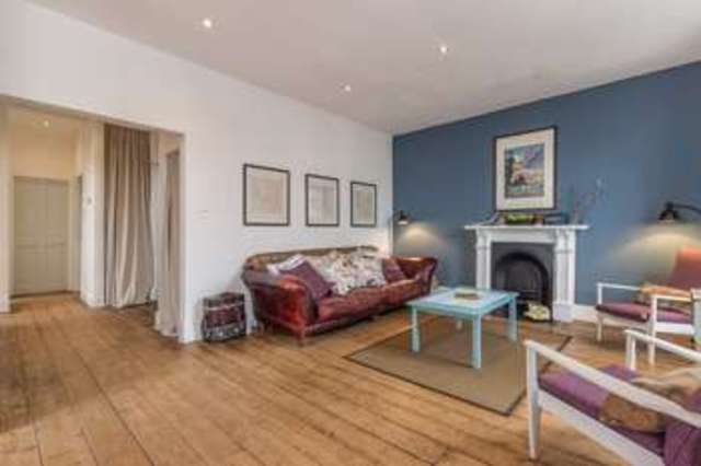  Image of 2 Bedroom Flat for sale at Bowness-on-Windermere Cumbria Bowness-on-Windermere, LA23 3BJ