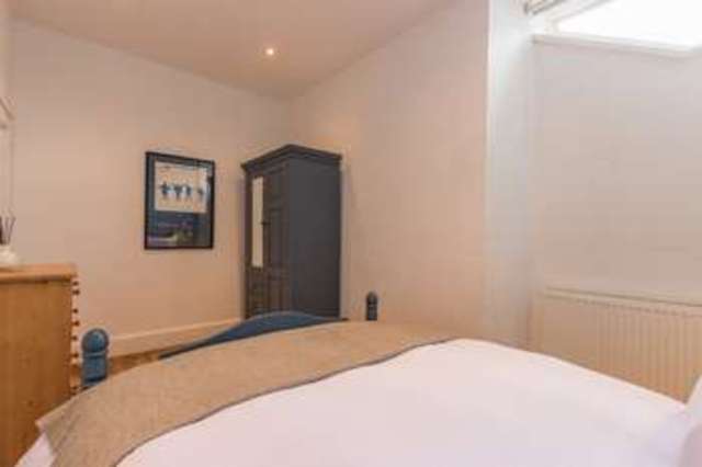  Image of 2 Bedroom Flat for sale at Bowness-on-Windermere Cumbria Bowness-on-Windermere, LA23 3BJ