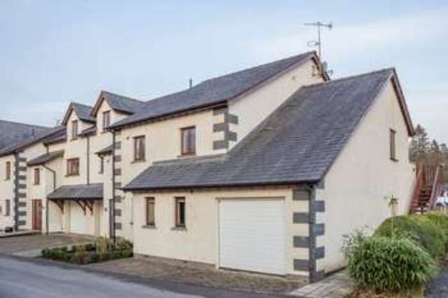  Image of 2 Bedroom Flat for sale at Bowness-on-Windermere Cumbria Bowness-on-Windermere, LA23 3BF