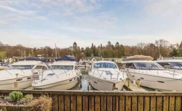  Image of 2 Bedroom Flat for sale at Bowness-on-Windermere Cumbria Bowness-on-Windermere, LA23 3BF