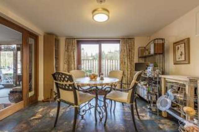  Image of 2 Bedroom Flat for sale at Bowness-on-Windermere Cumbria Bowness-on-Windermere, LA23 3BF