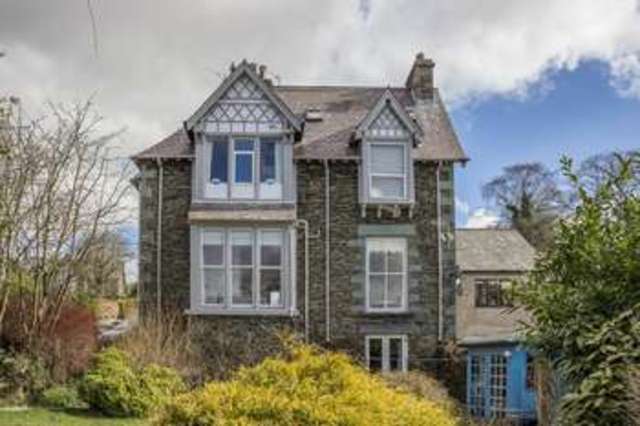  Image of 1 Bedroom Flat for sale at Windermere Cumbria, LA23 2EL