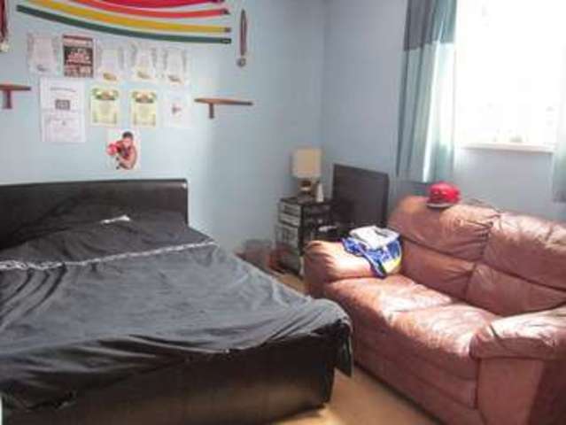  Image of 3 Bedroom Semi-Detached for sale at Alltywerin  Pontardawe, SA8 4NQ