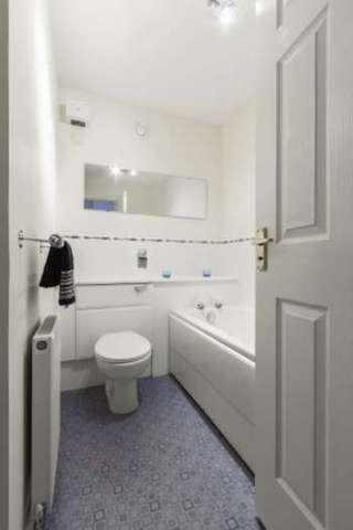  Image of 2 Bedroom Flat for sale at Alastair Soutar Crescent  Invergowrie, DD2 5BN