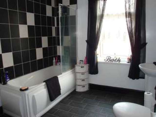  Image of 3 Bedroom Property for sale at Clifton Grove ROTHERHAM ROTHERHAM, S65 2AZ