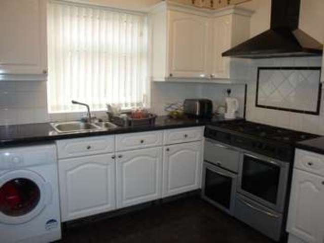  Image of 3 Bedroom Property for sale at Far Lane ROTHERHAM ROTHERHAM, S65 2HQ