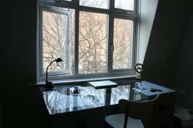  Image of 2 Bedroom Flat for sale at Brixton, SW2 5SG