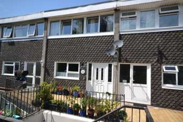  Image of 2 Bedroom Maisonette for sale at Allt-Yr-Yn Court  Newport, NP20 5GF