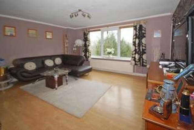  Image of 2 Bedroom Maisonette for sale at Allt-Yr-Yn Court  Newport, NP20 5GF