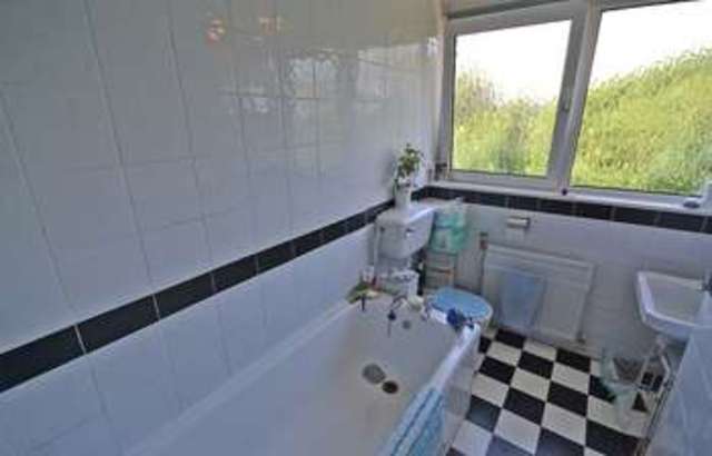  Image of 2 Bedroom Maisonette for sale at Allt-Yr-Yn Court  Newport, NP20 5GF