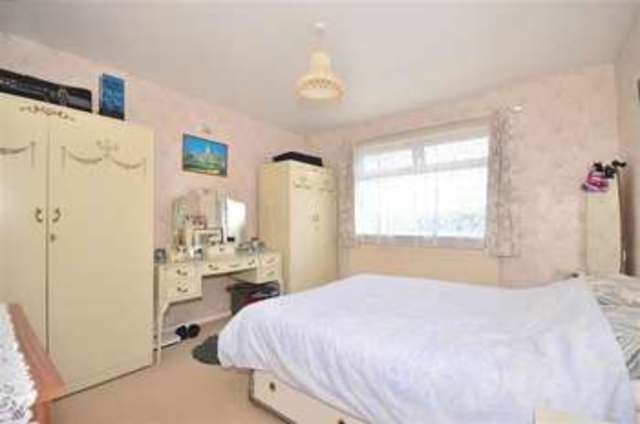  Image of 2 Bedroom Bungalow for sale at Apse Heath Isle of Wight Sandown, PO36 0LF